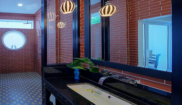 Four Bedrooms Villa (4 king size beds)