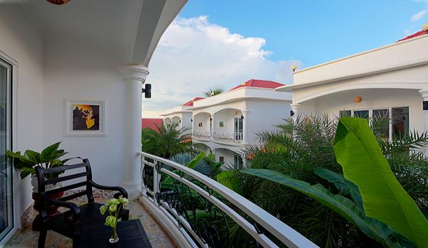 Four Bedrooms Villa (4 king size beds)